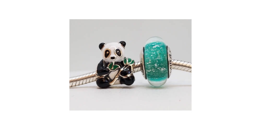 Accentuating Your Looks with Panda Bracelets